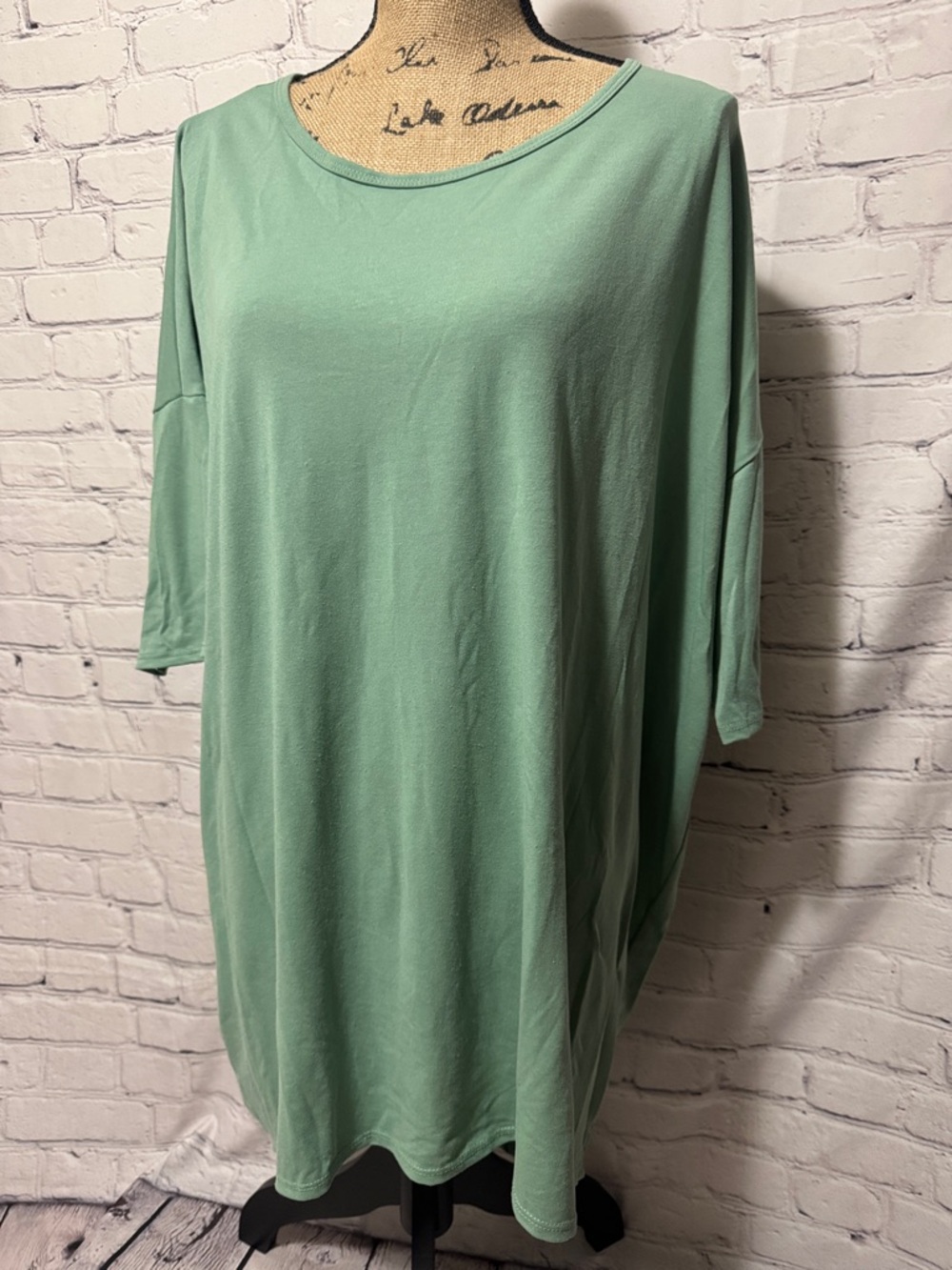 LuLaRoe Irma Relaxed Solid Mint Green Women's Top
